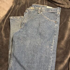 Wrangler Men's Bootcut Jeans in Classic Blue